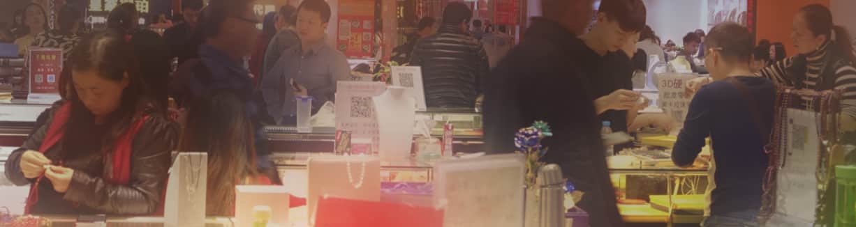 Shopping for diamonds in Hong Kong