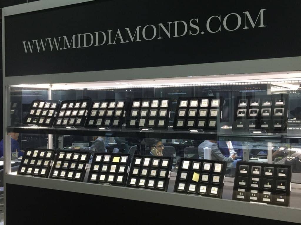 mid diamonds display
