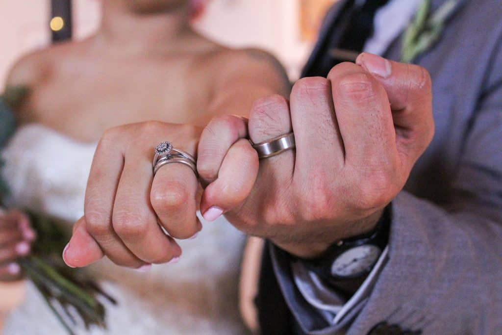 His and hers wedding rings