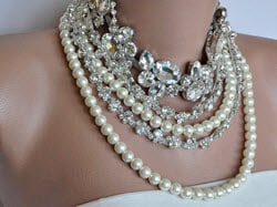 Large diamonds necklace