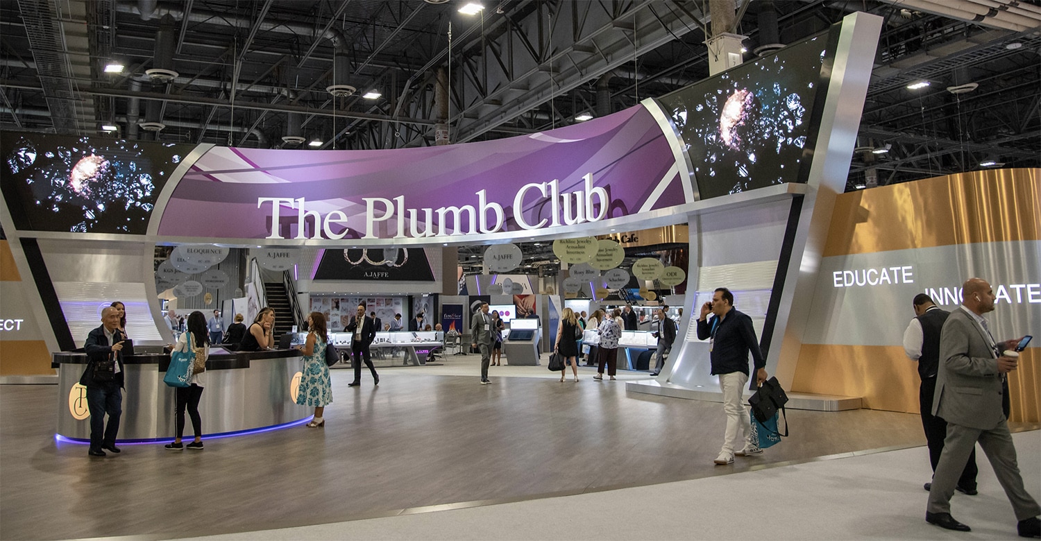 THE PLUMB CLUB