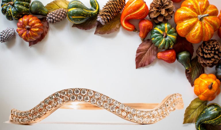 buying jewelry During Thanksgiving weekend
