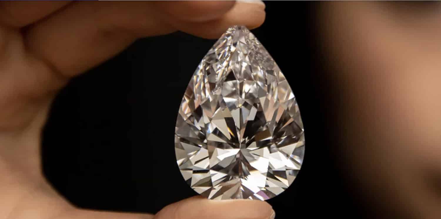 holding a diamond