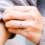 Solitaire gold hand