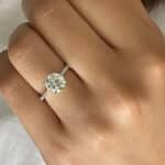 Solitaire white hand