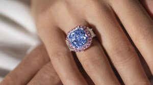 Sotheby's Unveils 'Infinite Blue' Diamond